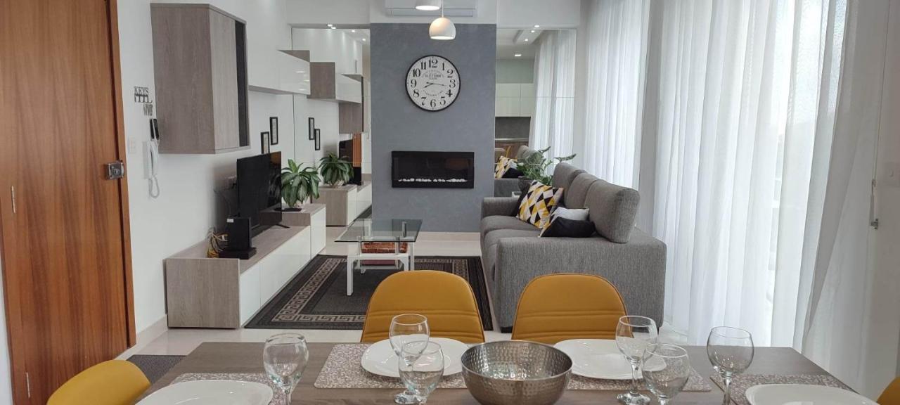 Apartment Bright Stylish Victoria